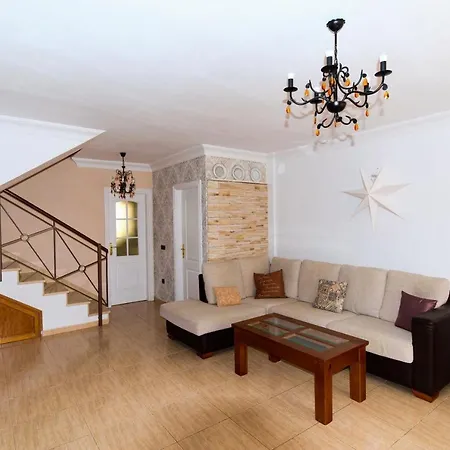Casa Sagittarius Ocean View Apartment